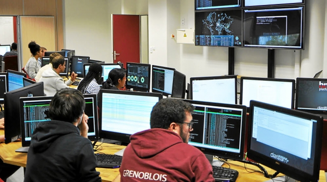 UBS : Une formation à la cyber-défense