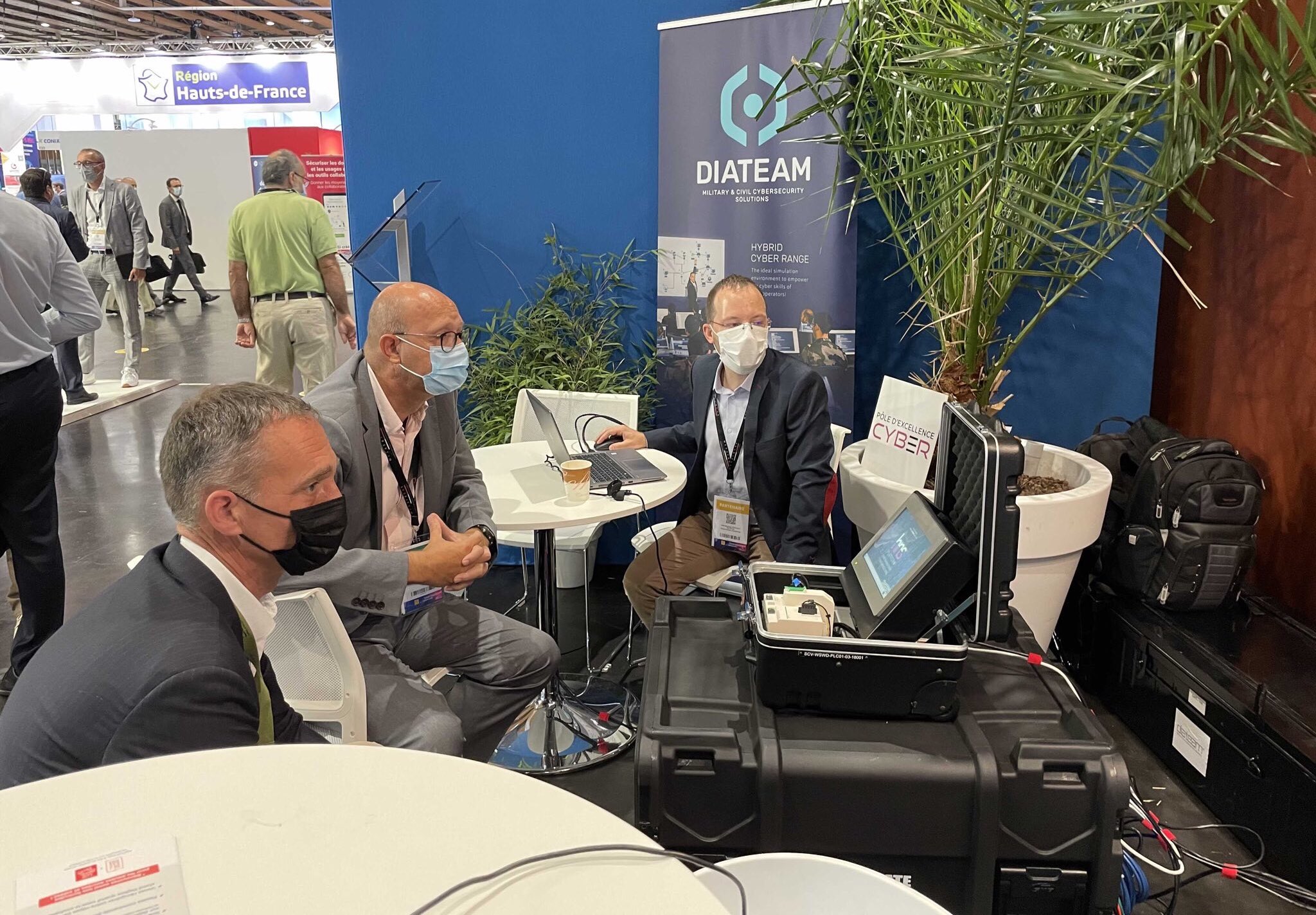 FIC 2021 : Visit of Thierry Trouvé, Managing Director of GRTgaz, on the DIATEAM stand